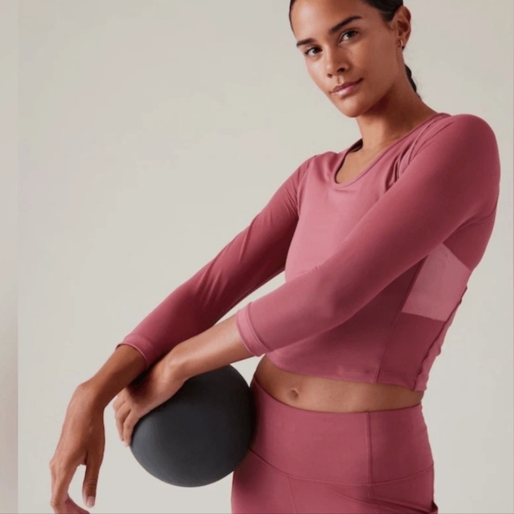 Athleta Pacer Mesh Long Sleeve Active Workout Top - Picture 2 of 10
